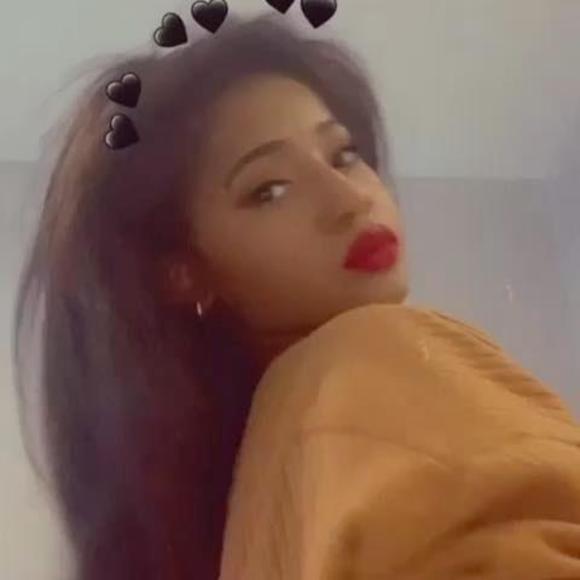 lala_davis0